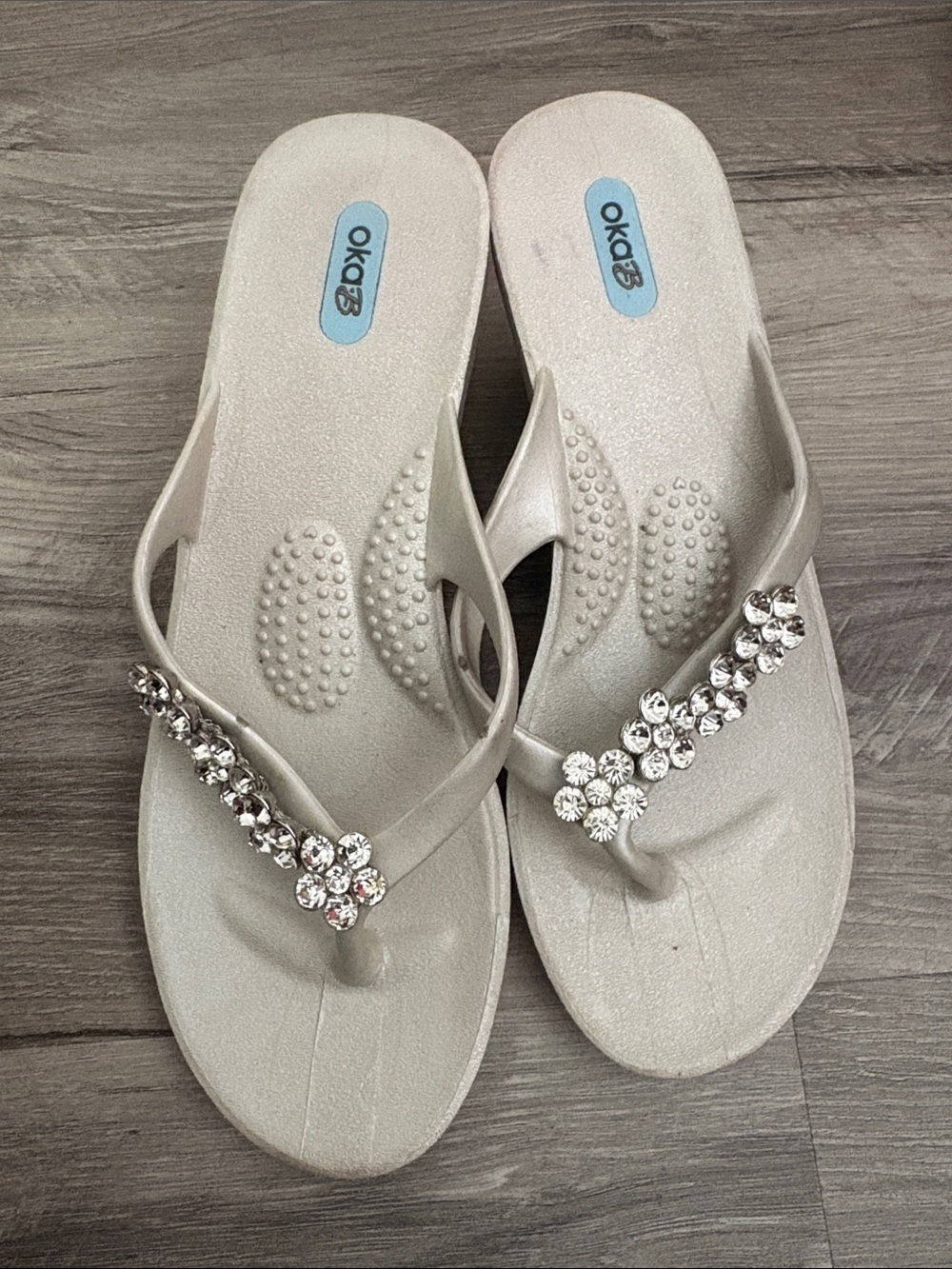OKA b. Silver Crystal-Embellished Women's Thong Sandals